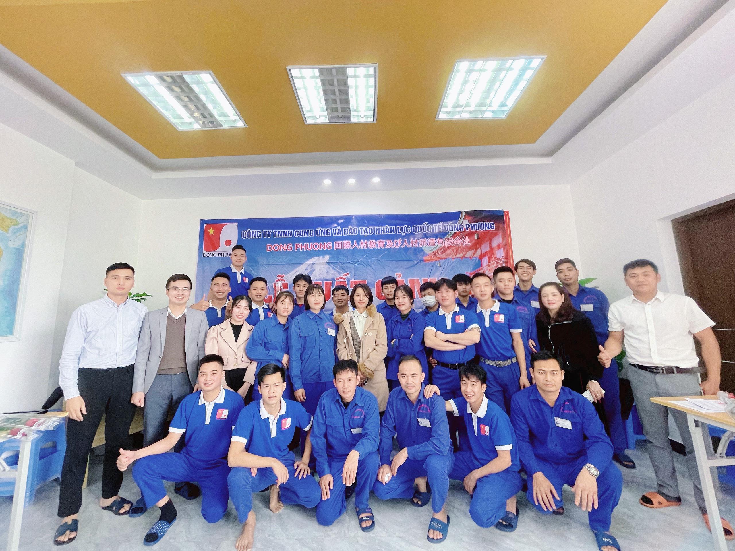 Lễ tốt nghiệp và tiễn tay Thực tập sinh Đông Phương xuất cảnh sang Nhật Bản