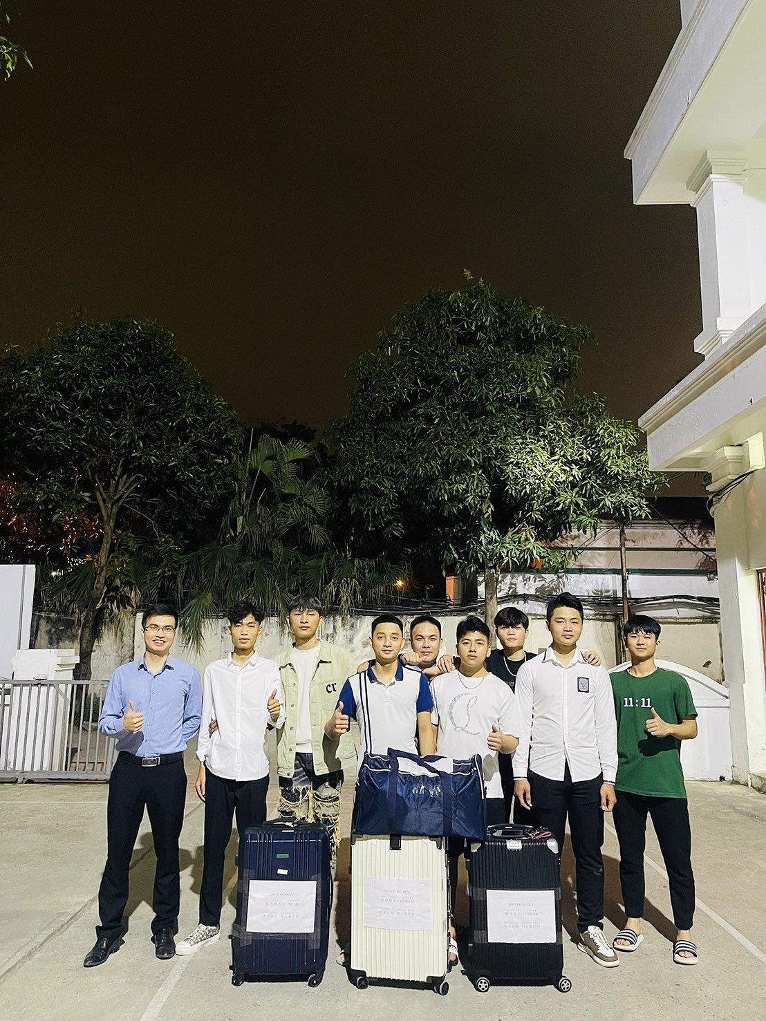 Xuất cảnh ngày 19/02/2024